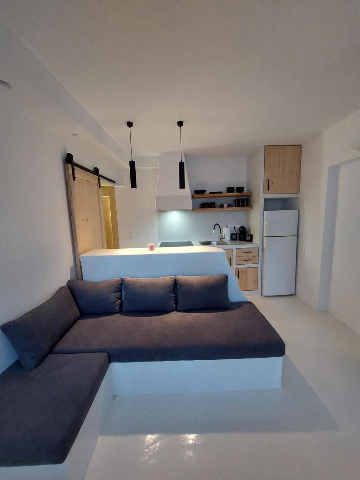 Apartment Josephine's Place B Tinos